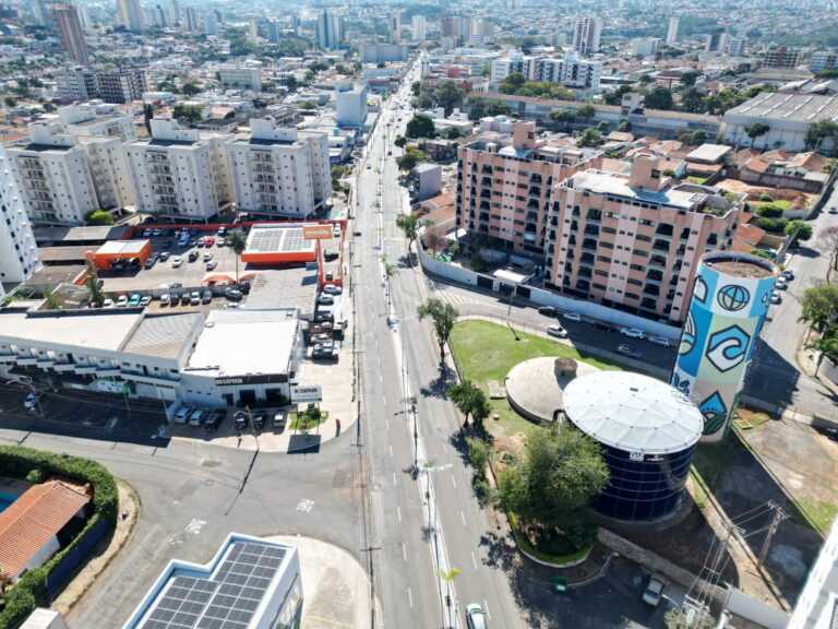 chico-anuncia-inicio-da-recuperacao-asfaltica-na-avenida-de-cillo